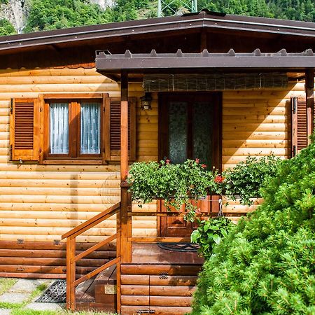 Antey-Saint-André Villaggio Turistico Camping Cervino מראה חיצוני תמונה