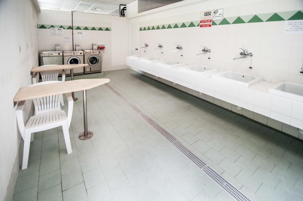 Antey-Saint-André Villaggio Turistico Camping Cervino מראה חיצוני תמונה