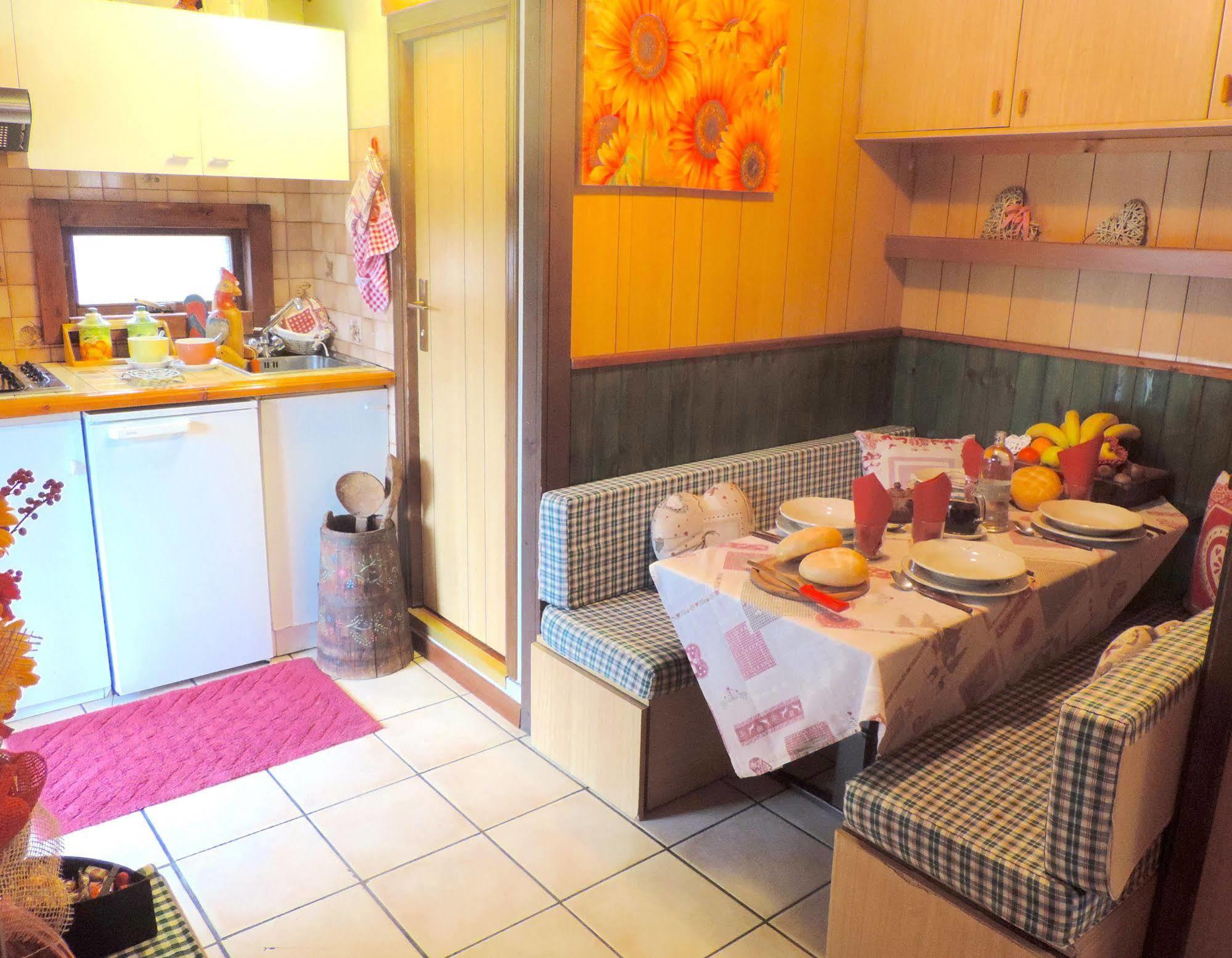Antey-Saint-André Villaggio Turistico Camping Cervino מראה חיצוני תמונה